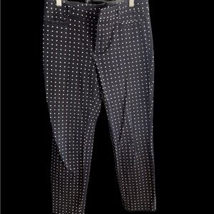 Women’s Banana Republic Navy Ankle pants.